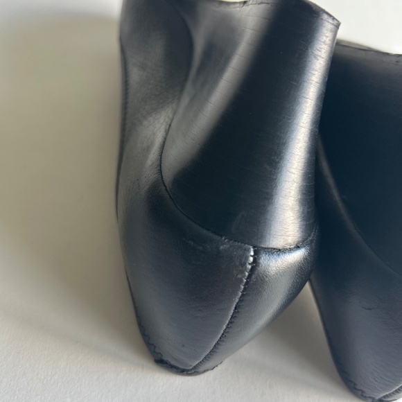 Tory Burch Black Pebble Genuine Leather Open Toe Heel Wedges size 7.5 - Picture 12 of 16